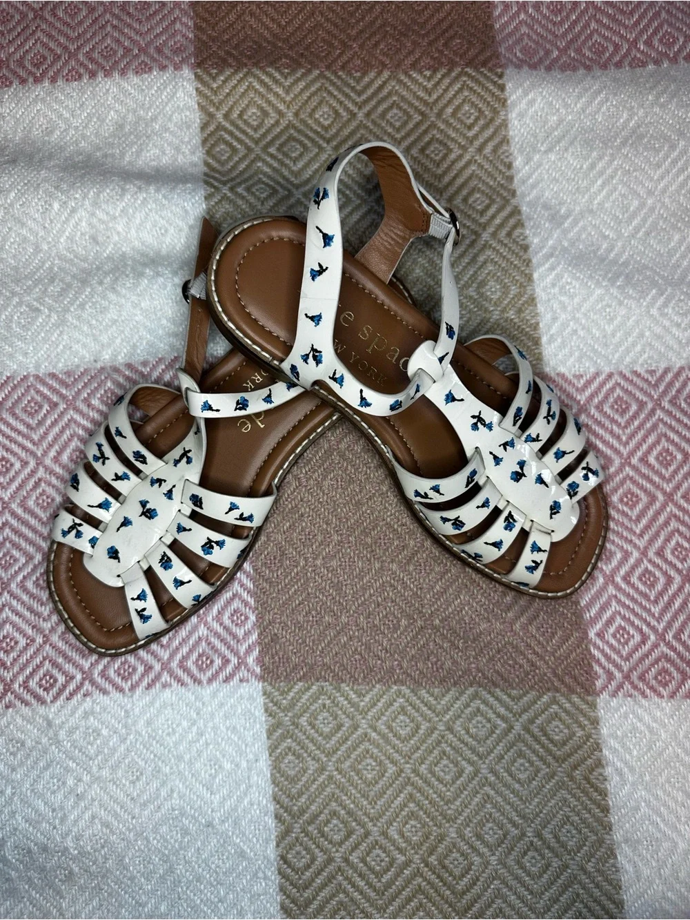 Kate Spade White Floral Embroidered Gladiator Sandals - Women